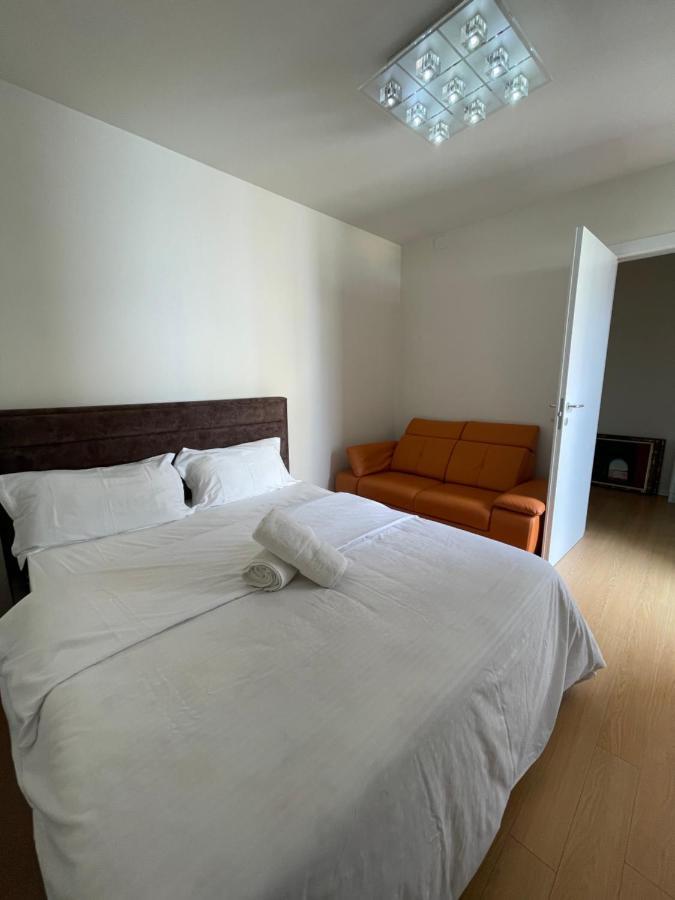 Albjona Guesthouse Тирана Экстерьер фото